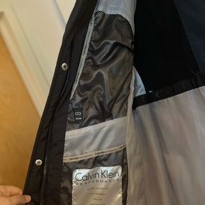 CALVIN KLEIN down dark blue color puffer faux hoodie coat size LARGE